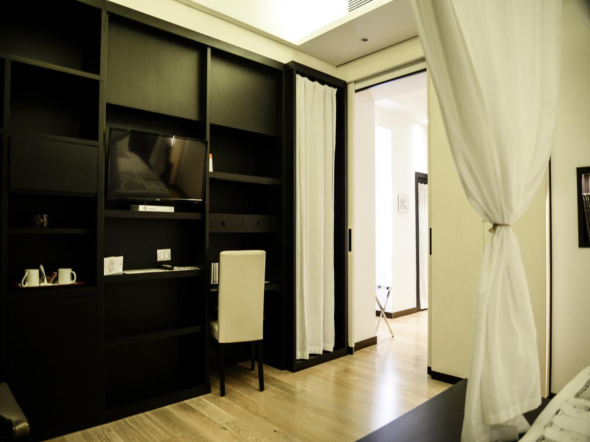 At Forty-One Рим Экстерьер фото